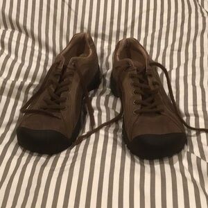 Women’s KEEN shoes, size 10